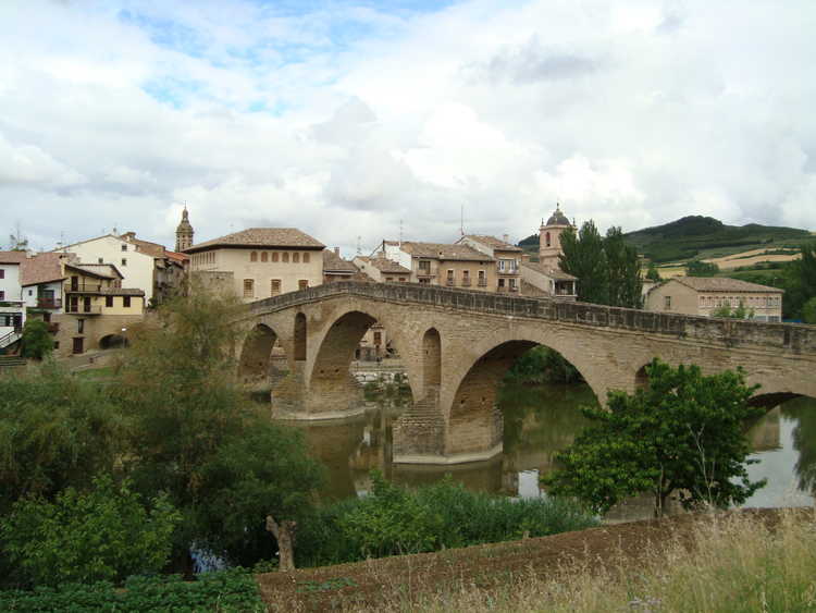 Puente la Reina, middeleeuwse ...